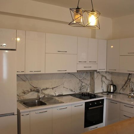 City Center Luxurious Apartment Shkodër Exteriér fotografie